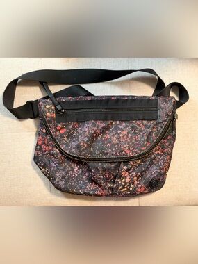 Lululemon festival bag - 5L